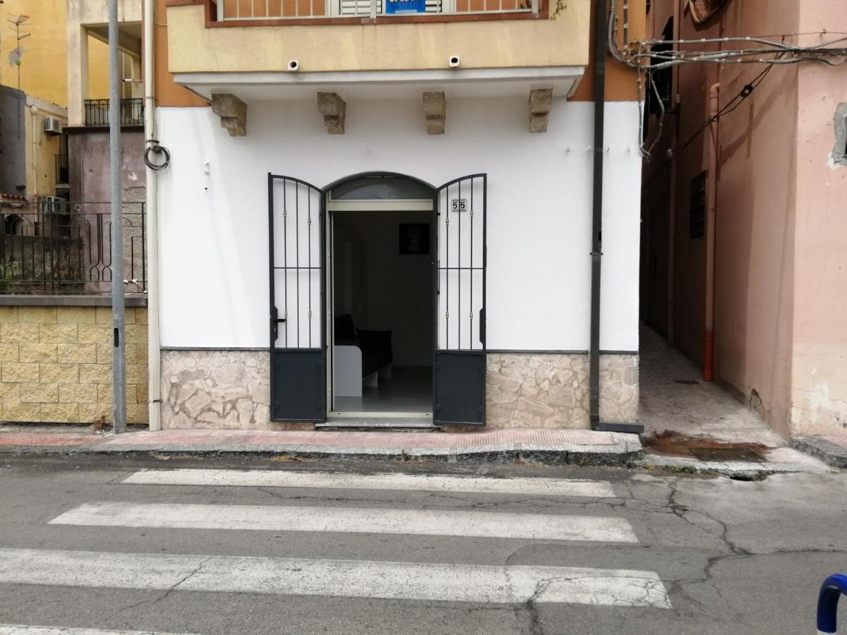 Marvin'S Home Giardini Naxos Exterior photo